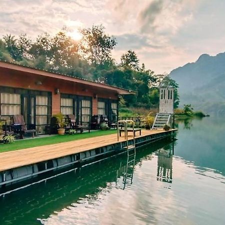Ou River House Nongkhiaw Exteriér fotografie